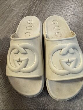 Gucci Cream Slide Sandals